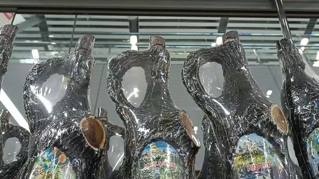 Вокзал. АДЛЕР. . Посмотрим на сувениры. Кто не был. . для вас видео🎥. Со мной гуляем. смотреть онлайн