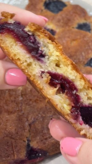 Тот самый знаменитый, но простой сливовый пирог из газеты