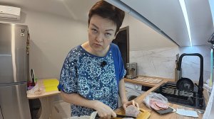 Утро началось с РУГАНИ! ДЕНЕГ нет, но мы ДЕРЖИМСЯ!) Как надо ЖИТЬ, решу САМА! Вся в ДУМКАХ! Влог