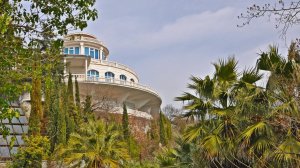 Обзор виллы в центре Ялты на продажу улица Павленко