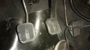 Чудо на ВАЗ-2107. Педаль сцепления встала колом.