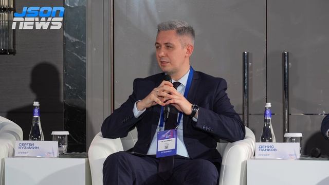 InfoWatch - опыт использования больших языковых моделей в системах по защите данных смотреть онлайн