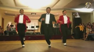 МОЙ СТАРЫЙ ДРУГ ВСЕГДА ОТКРОЕТ ДВЕРЬ - Миша КОМАРОВ