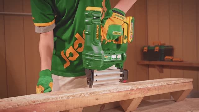 Аккумуляторный нейлер ⚒ JADEVER