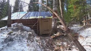 ОДИН В ТАЙГЕ КРУГЛЫЙ ГОД. ЖИВУ В ЛЕСНОМ ДОМЕ. ПОВСЕДНЕВНЫЕ ХЛОПОТЫ