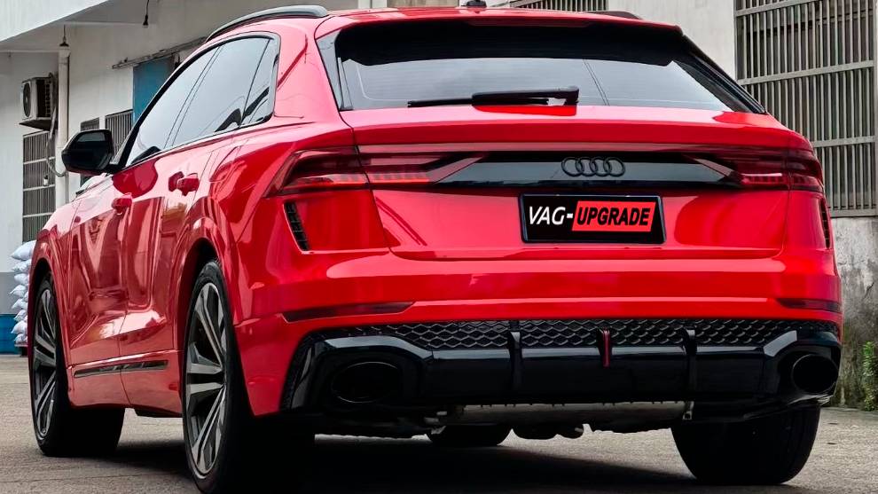 Restyling of AUDI Q8 2019 into AUDI RSQ8 2025 VAG-UPGRADE. RU смотреть онлайн