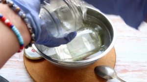 Суперспособ! Как отмыть ЭТИКЕТКИ и КЛЕЙ буквально за 5 минут. Работает даже с "НАМЕРТВО" приклеенных