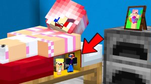 😂МЫ УМЕНЬШИЛИСЬ И СПРЯТАЛИСЬ ОТ ДЕВУШКИ В МАЙНКРАФТ! ШЕДИ ЛЕСКА И НУБИК