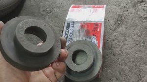 Установка проставок 2 см на заднюю подвеску для Toyota Vitz 2018 год