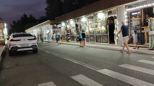 Адлер. Кафе. Гуляем. Покупка. смотреть онлайн