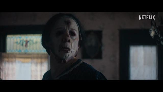 На Netflix вышел сериал про жестокого убийцу-некрофила Эда Гейна. смотреть онлайн