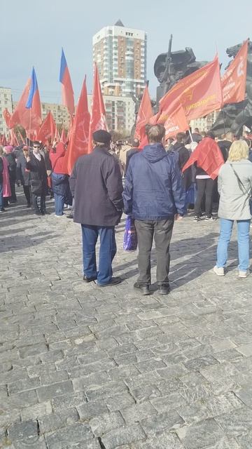 Митинг КПРФ 4 октября 2025года (13) смотреть онлайн