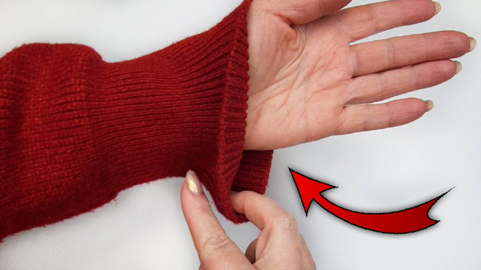 Проверенный трюк: Как быстро спасти любимую кофту, если у неё растянулись рукава смотреть онлайн