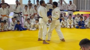 Урок дзюдо от Беслана Мудранова в паре с Михаилом Пуляевым.