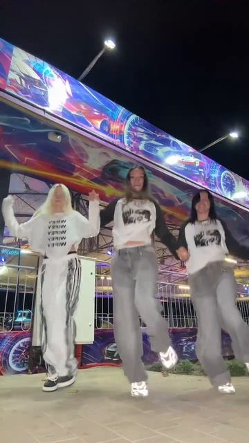 во сколько смотрите? у меня 14:20 смотреть онлайн