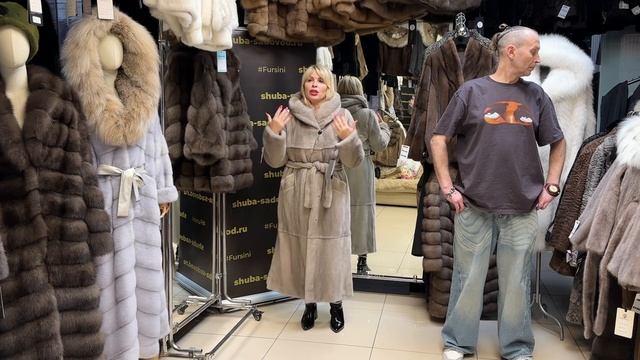 ЭЛИТНЫЕ ШУБЫ ИЗ МЕХА КУНИЦЫ НОРКИ И КАРАКУЛЬЧИ В САЛОНЕ ,,ФУРСИНИ,,НА САДОВОДЕ ! смотреть онлайн