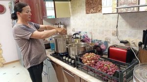 Кишмиш Лучистый- не только вкусная ягода.
Изюм - в домашних условиях.