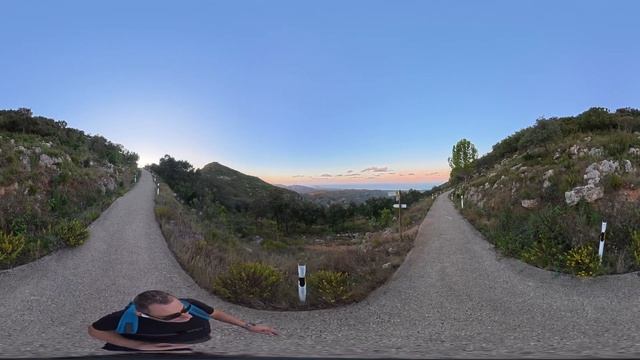 Подъём на Мондубер 841 метр. 360 видео. 24.09.2025 смотреть онлайн