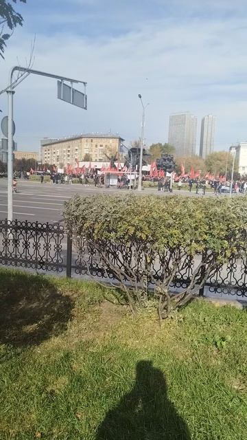 Митинг КПРФ 4 октября 2025года (15) смотреть онлайн