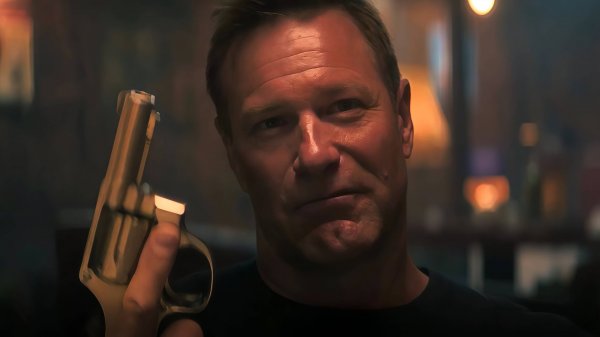 Клык 2: Город волков — Официальный трейлер (2025)