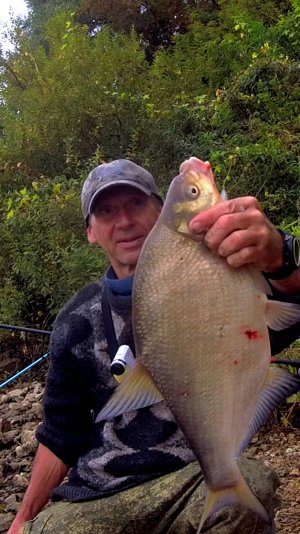 РЕКОРДНЫЙ ЛЕЩ.