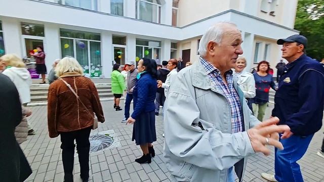 4.10.25г... "Детство"... смотреть онлайн