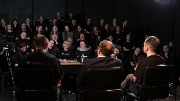 Трейлер второго фильма. Наблюдения за другими людьми и догадки. Этюды по наблюдениям.