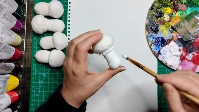МК Грибы из ваты на ёлочку _ Ватная игрушка _ DIY Cotton wool mushrooms.mp4 смотреть онлайн