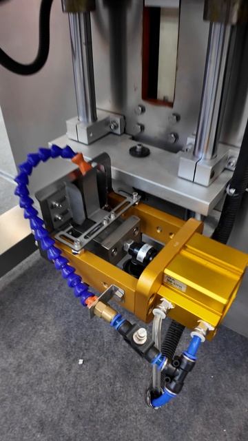 Minipress.ru Упаковочная линия фармацевтического порошка смотреть онлайн