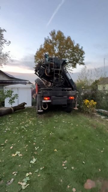 Копка колодца машиной смотреть онлайн