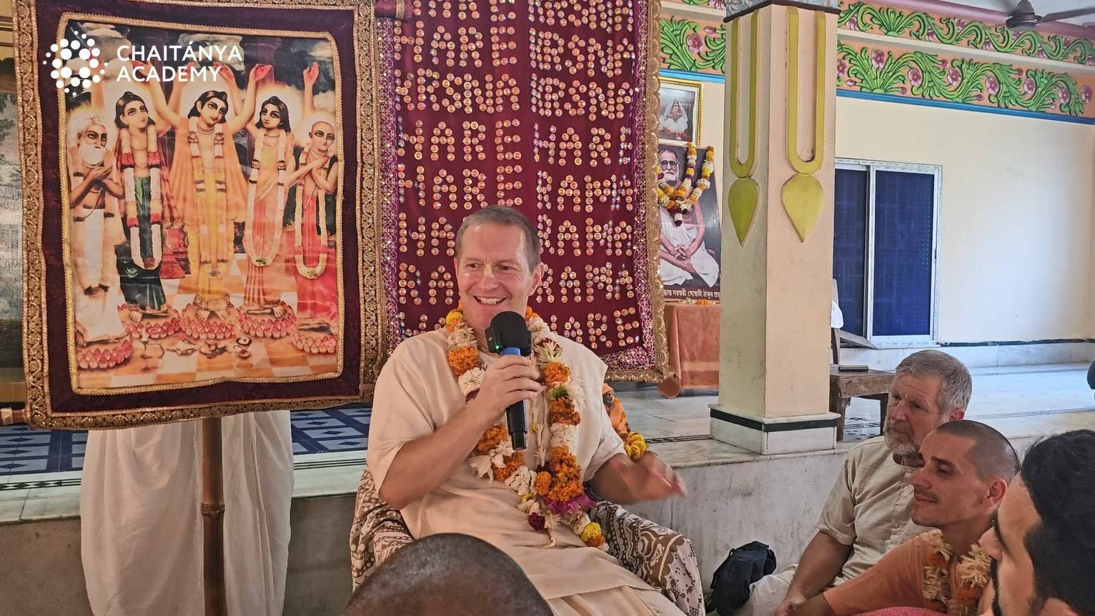 Двор Шриваса Тхакура - 2025-02-18 - Шри Прем Прайоджан