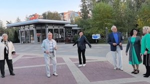 На столе горела свеча... 04.10.25...