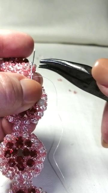 Как удалить лишнюю бисеринку, не повредив леску (30) смотреть онлайн