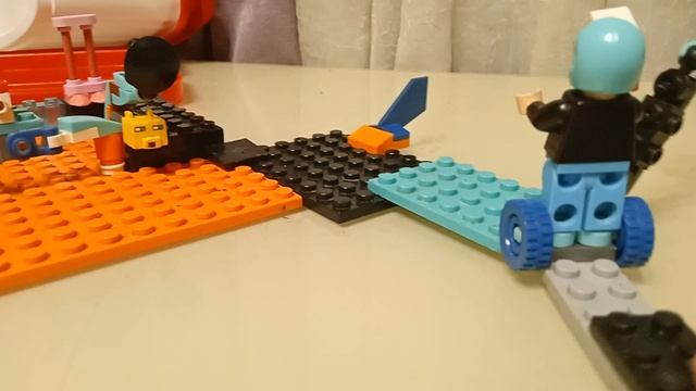 Лего мир Лего против роботов 🦾🤖🦾😱😱😱 смотреть онлайн