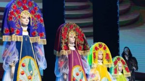 ВРЕМЕНИ РЕКА - показ этноколлекций дизайнера Ольги Букиной