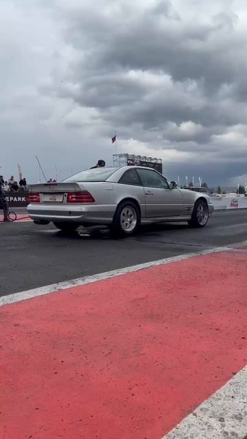 весёлые старты Mercedes R129 💪 смотреть онлайн