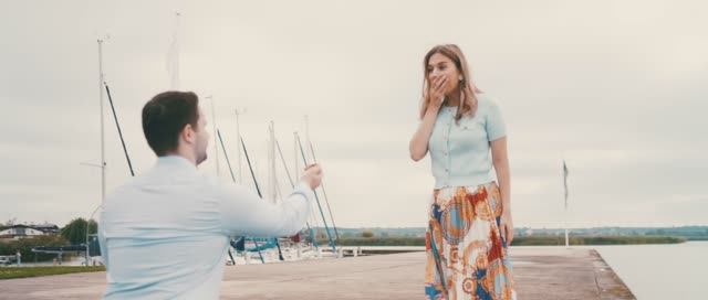 Nadya Fogelgezang - Goosebumps (Official Music Video)