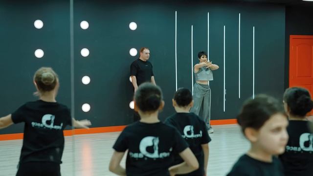 Margar Yeghiazaryan - Popuri Hayerov