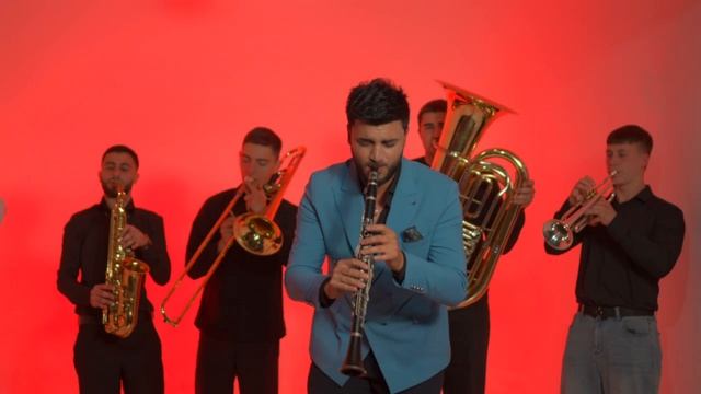 Артём Арутюнов - MAHALEGAESKA (кларнет)