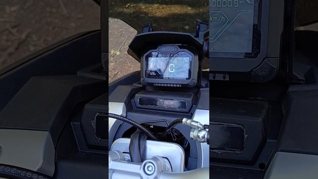 Скутер Promax adv Honda 250 efi extra смотреть онлайн