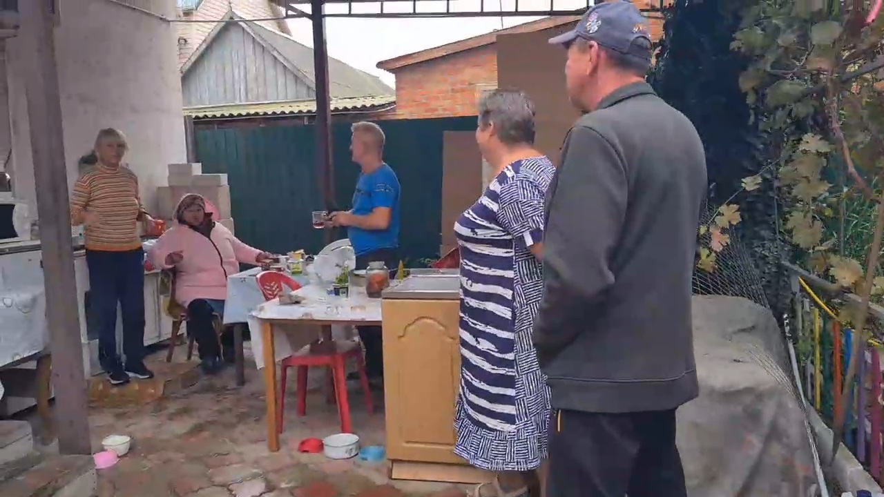 Ейск-Александровка. Одних продали, других переселили. Лиман. Дождь...