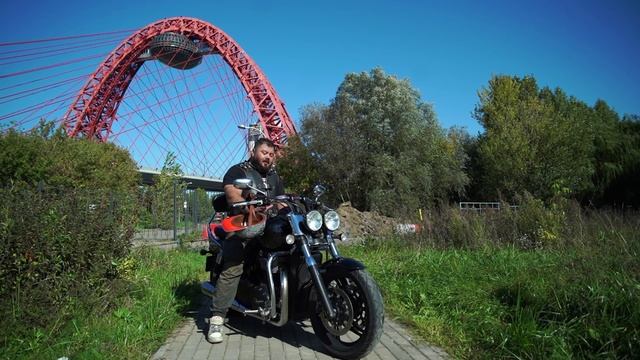 Обзор мотоцикла TRIUMPH Thunderbird Night Storm