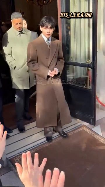 Эпизод 484 Разрыв 💔Вау😍 Визжу так же,Техен поехал на показ мод смотреть онлайн