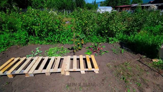СУПЕРСКИЕ ЛАЙФХАКИ С МЕБЕЛЬЮ ИЗ ПОДДОНОВ! Обновите свой двор дешево! смотреть онлайн