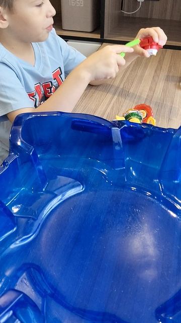 Обзор Infiniti Nado| боевые волчки| волчок Blade| сражение волчков