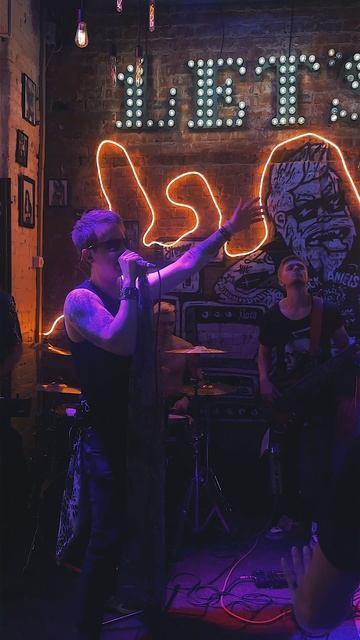 Возможно, лучшая песня Кипелова. Или нет? #кипелов #ария смотреть онлайн