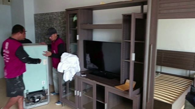 Ремонт в студии Паттайя Таиланд. Начало. Переезжаем в отель на Пратамнаке. смотреть онлайн