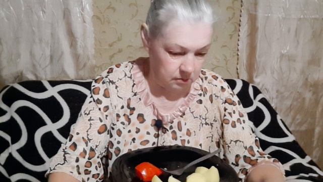Мукбанг/ Селедочка с картошечкой 😋 смотреть онлайн