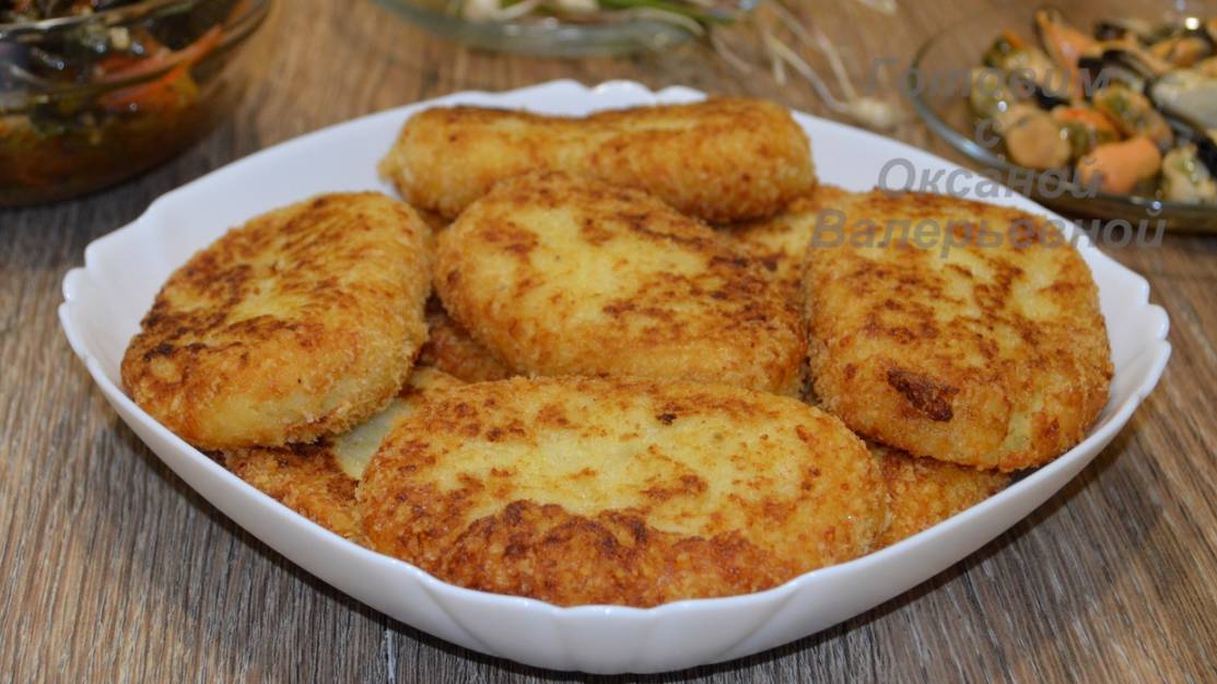 Картофельные котлеты с сыром. Быстрый и вкусный гарнир. Готовим с Оксаной Валерьевной. смотреть онлайн