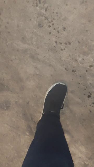 OM 642 Неисправная маслянная форсунка . Давление масла 1.